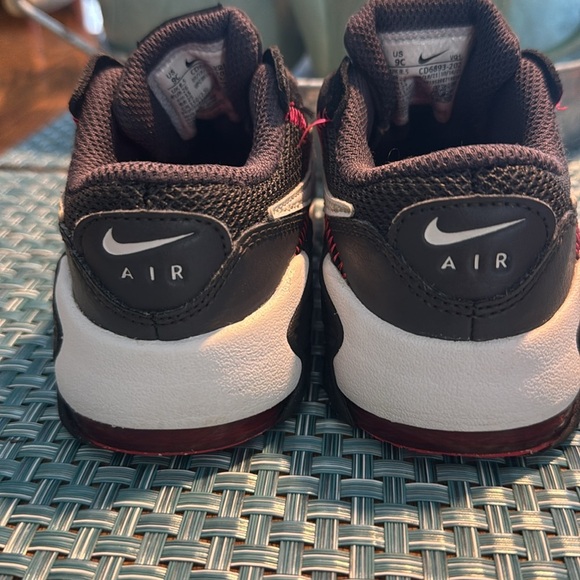 Nike Air Max Excee Sneakers - Kids 9C - Picture 5 of 7